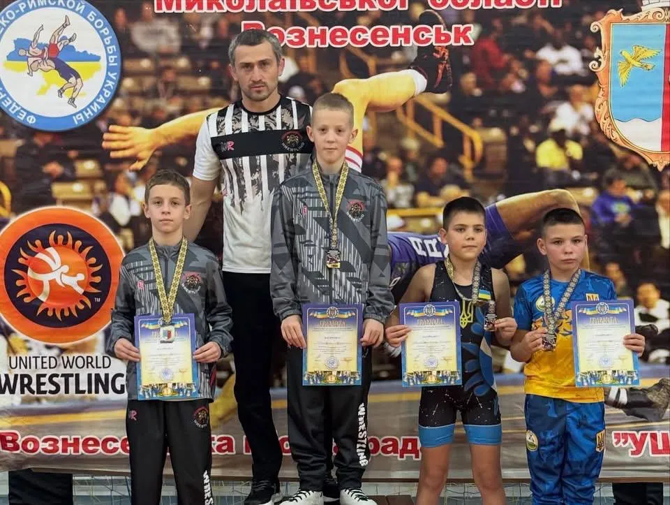 Дві бронзи юних теподарців: успіх братів Хван на турнірі у Вознесенську